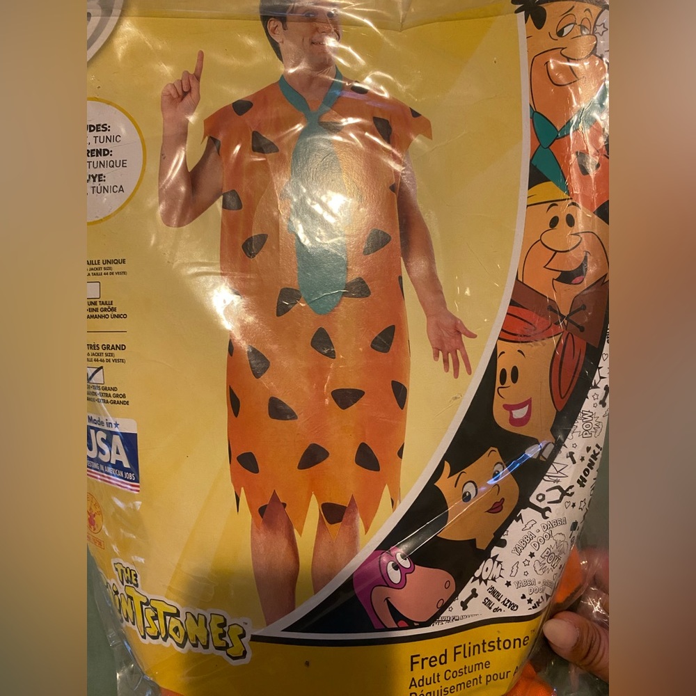 Men’s Fred Flinstone Costume 🧡